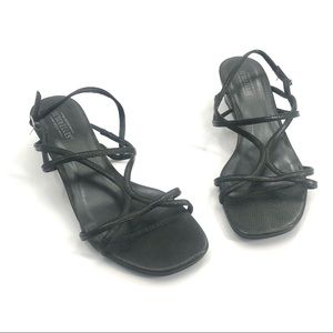 Anthropologie Y2K Black Strappy Seychelles Sandal Size 6